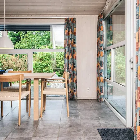 度假居 7 Person In Henne-by Traum 亨讷斯特兰德