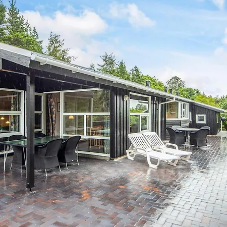 7 Person In Henne-by Traum 度假居 *