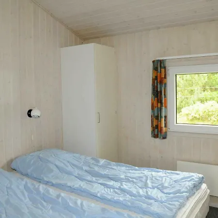 7 Person In Henne Holiday home